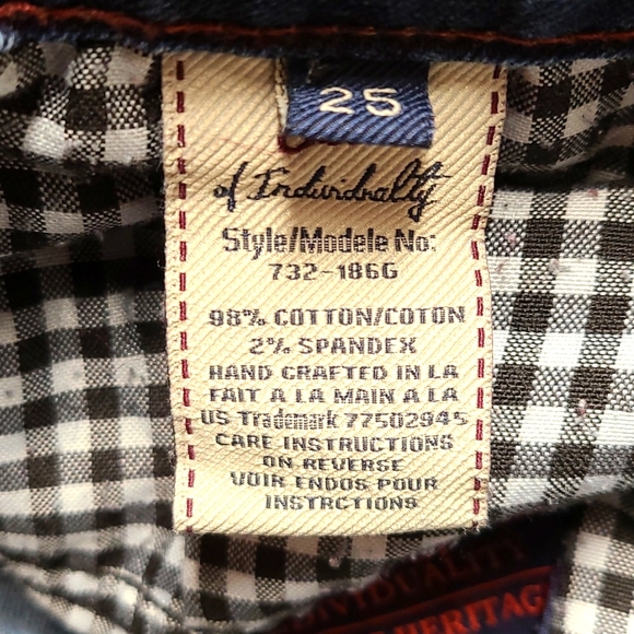 CULT OF INDIVIDUALITY 25x24 WOMEN'S GIRLS DISTRESSED DISTROYED DENIM ROGAN JEAN - Picture 4 of 8